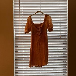 Jens prostrate booty dress